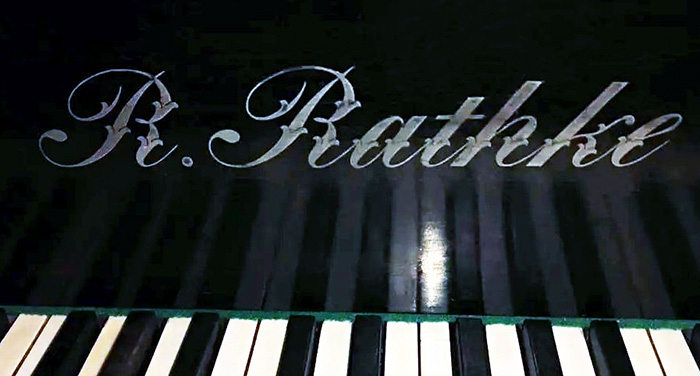 пианино R.RATHKE (Рихард Ратке)